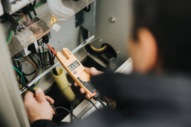 Best Licensed Electrician  in Omaha, TX